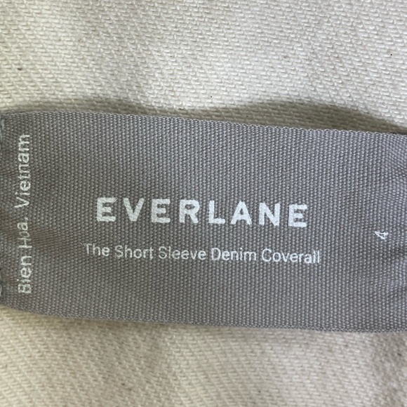 EUC Everlane The Supersoft Short Sleeve Denim Coverall in Ecru Cream sz 4 - Picture 5 of 8